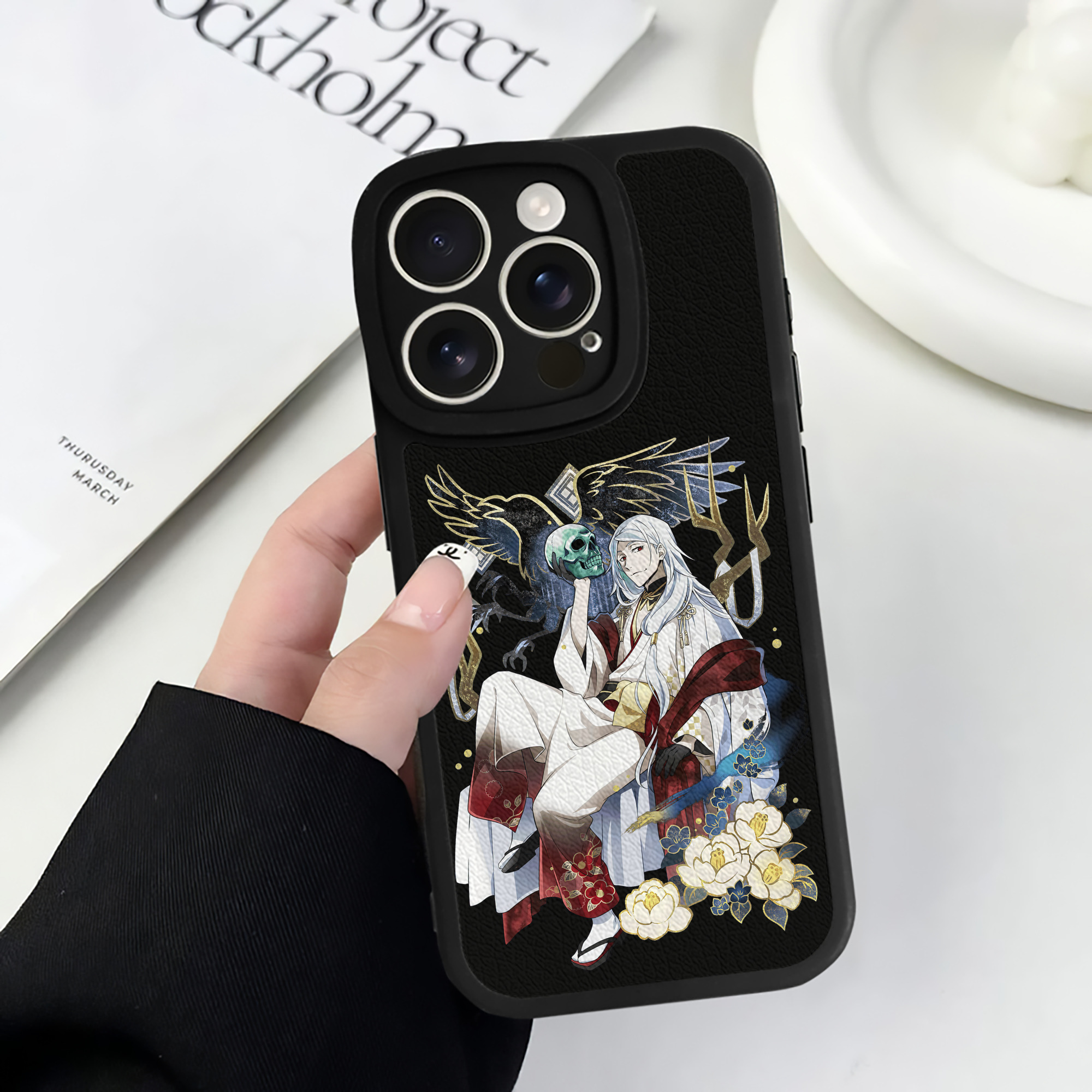 （画像用） 文豪ストレイドッグス Bungo Stray Dogs 【iPhone 16シリーズ対応】シリコンスマホケース（レザー調） 材質：シリコン